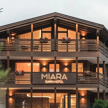 Hotel Garni Miara - Your Dolomites 3*