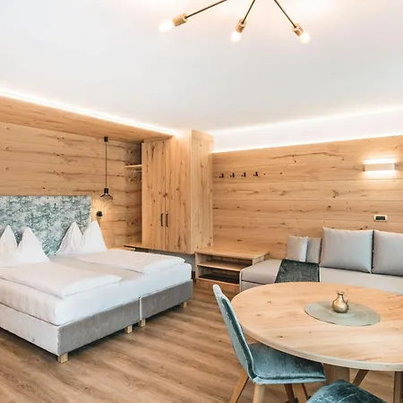 Garni Miara - Your Dolomites Hotel 3*