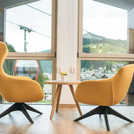 Hotel Garni Miara - Your Dolomites